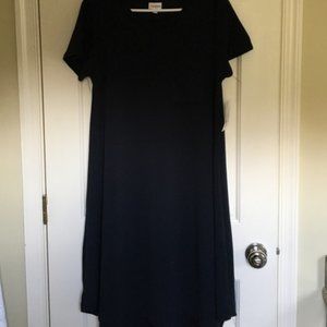 Lularoe NWT black medium carly